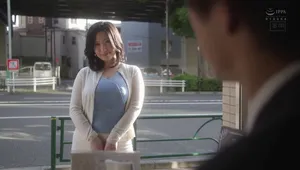 Chồng yếu không làm lên đỉnh, vợ yêu lên mạng tìm trai trẻ phang khỏe