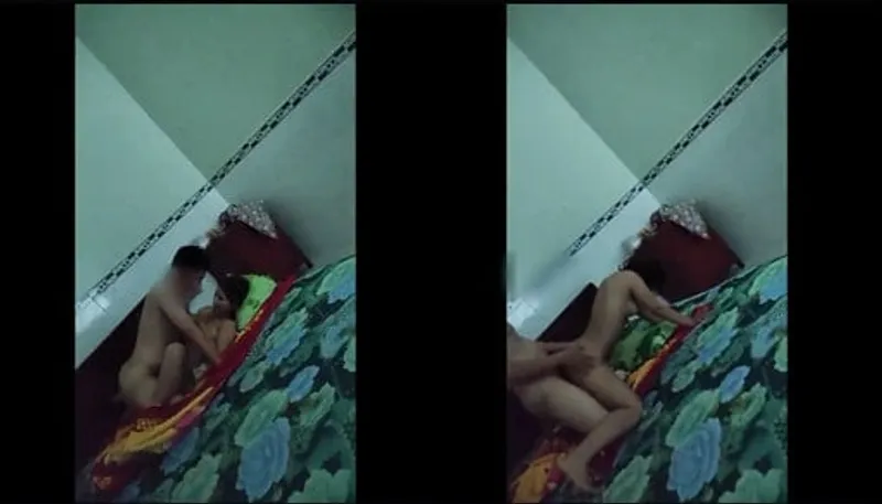 Cô bạn gái sinh viên năm nhất cao đẳng y