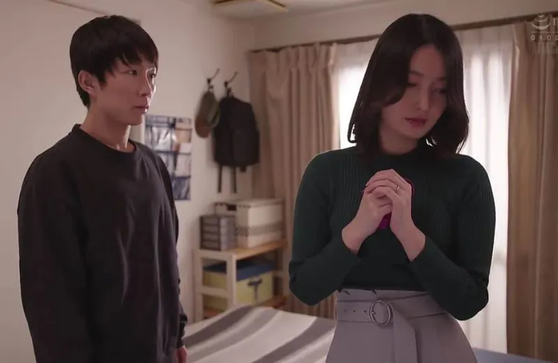 Thấy bố nắc mẹ kế mãi không có thai, cậu con trai ra tay giúp đỡ