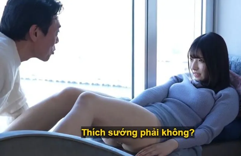 Cuộc chạm trán giữa ông chú lớn tuổi và cô diễn viên trẻ mới nổi trong nhà nghỉ sang trọng.
